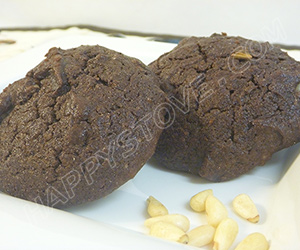 Carob and Nuts Cookies
