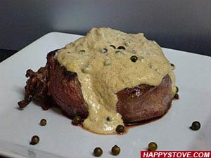 Filet Mignon Steak with Green Peppercorn Sauce - By happystove.com