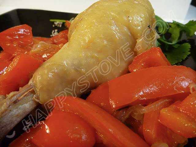 Chicken Legs With Red Bell Peppers - By happystove.com